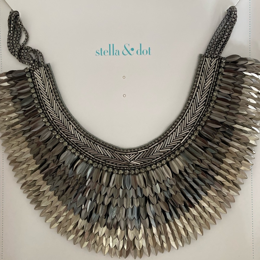NEW Stella & Dot Silver Pegasus Necklace